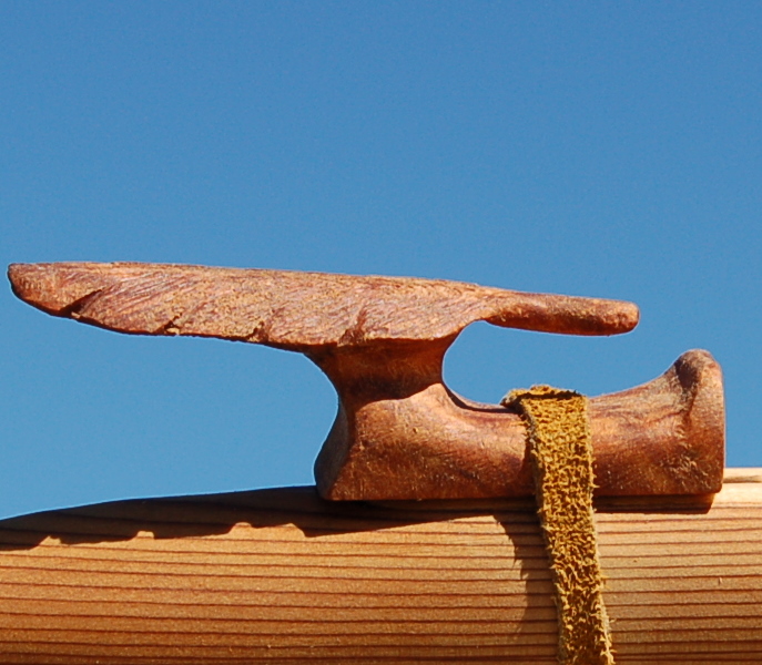 tiny feather (side)